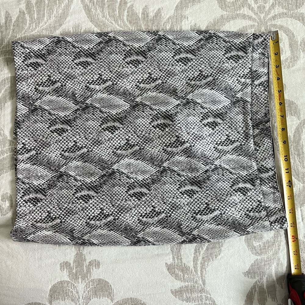 Alice and Olivia pencil faux snake skin skirt